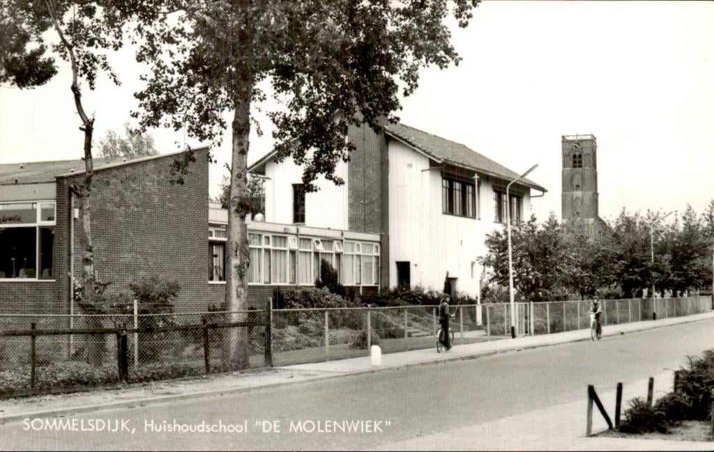 Sommelsdijk - Huishoudschool - DE MOLENWIEK, Ophalen of Verzenden, 1940 tot 1960, Ongelopen, Zuid-Holland
