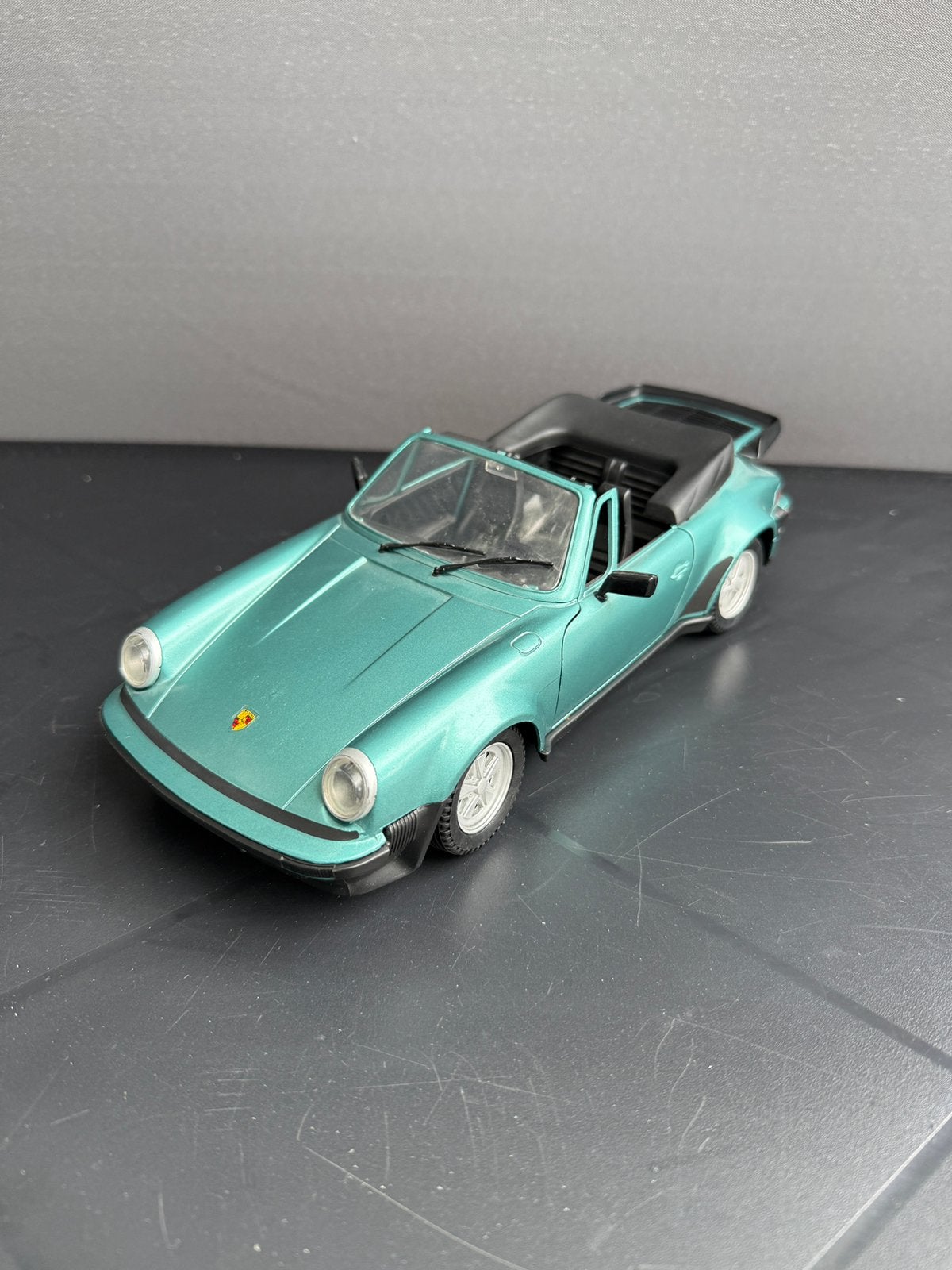 Porsche 911 Turbo 1/18 Polistil, Ophalen of Verzenden, Zo goed als nieuw