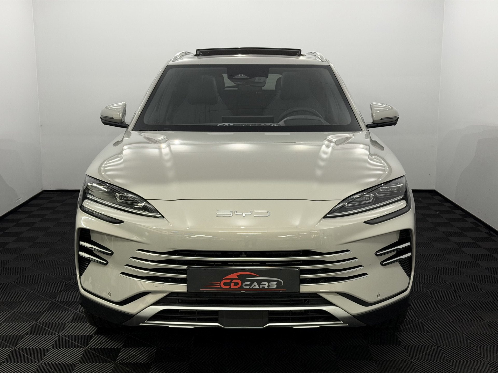 BYD SEAL U 1.5 T DM-i AWD Design 360 Camera, Pano, Leder, Na, Automaat, Seal U, 4 cilinders, Beige