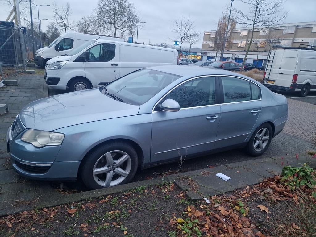 Volkswagen Passat 1.8 Tfsi 118KW 2008 Blauw, Auto's, 4 cilinders, Origineel Nederlands, Handgeschakeld, Particulier