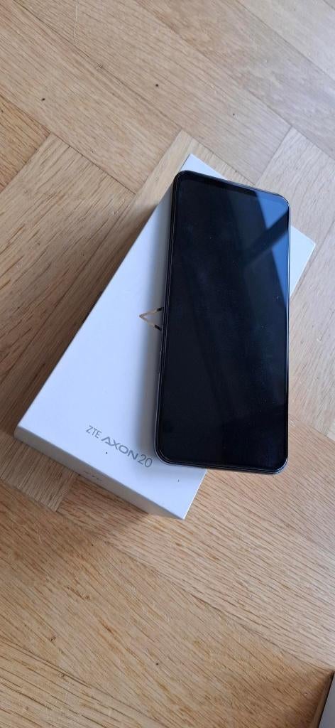 Telefoon ZTE Axon 20, Gebruikt, Ophalen of Verzenden, Klassiek of Candybar, Zonder simlock