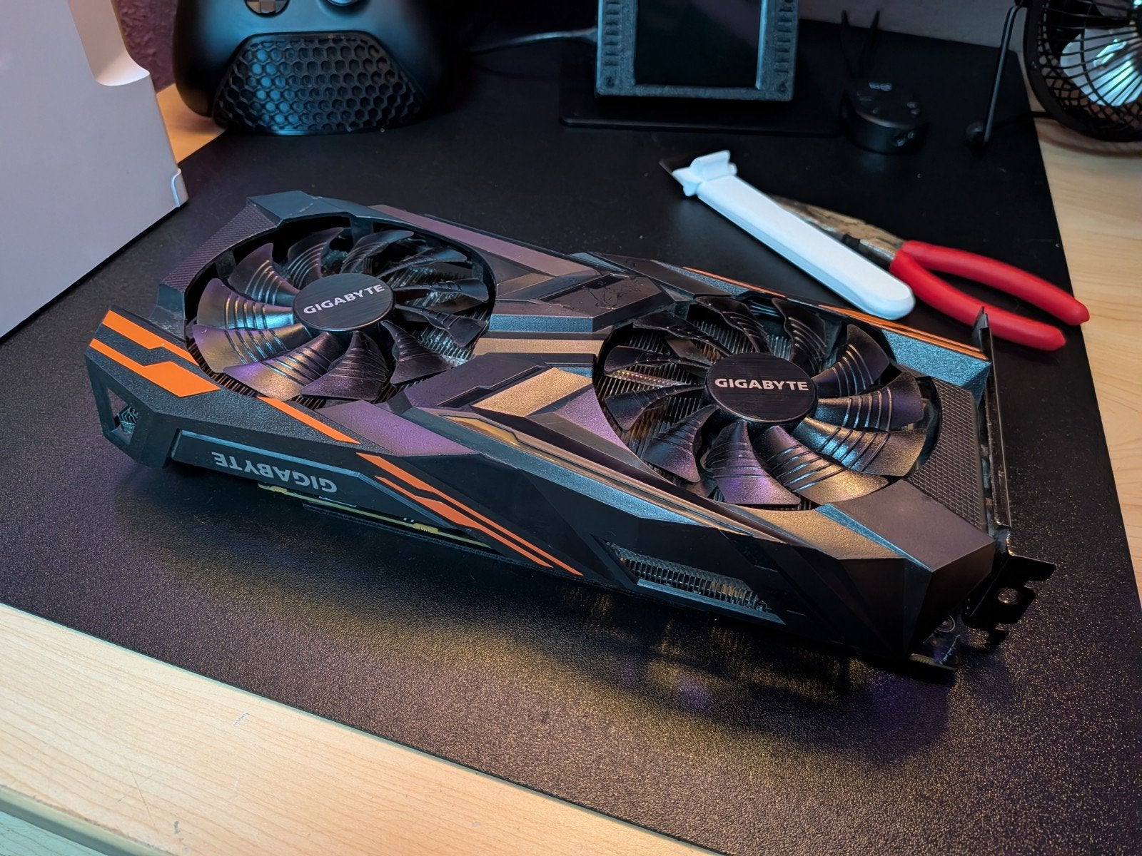 Gigabyte Radeon RX Vega 56 Gaming OC 8G, Computers en Software, PCI-Express 3, Gebruikt, AMD, Ophalen of Verzenden