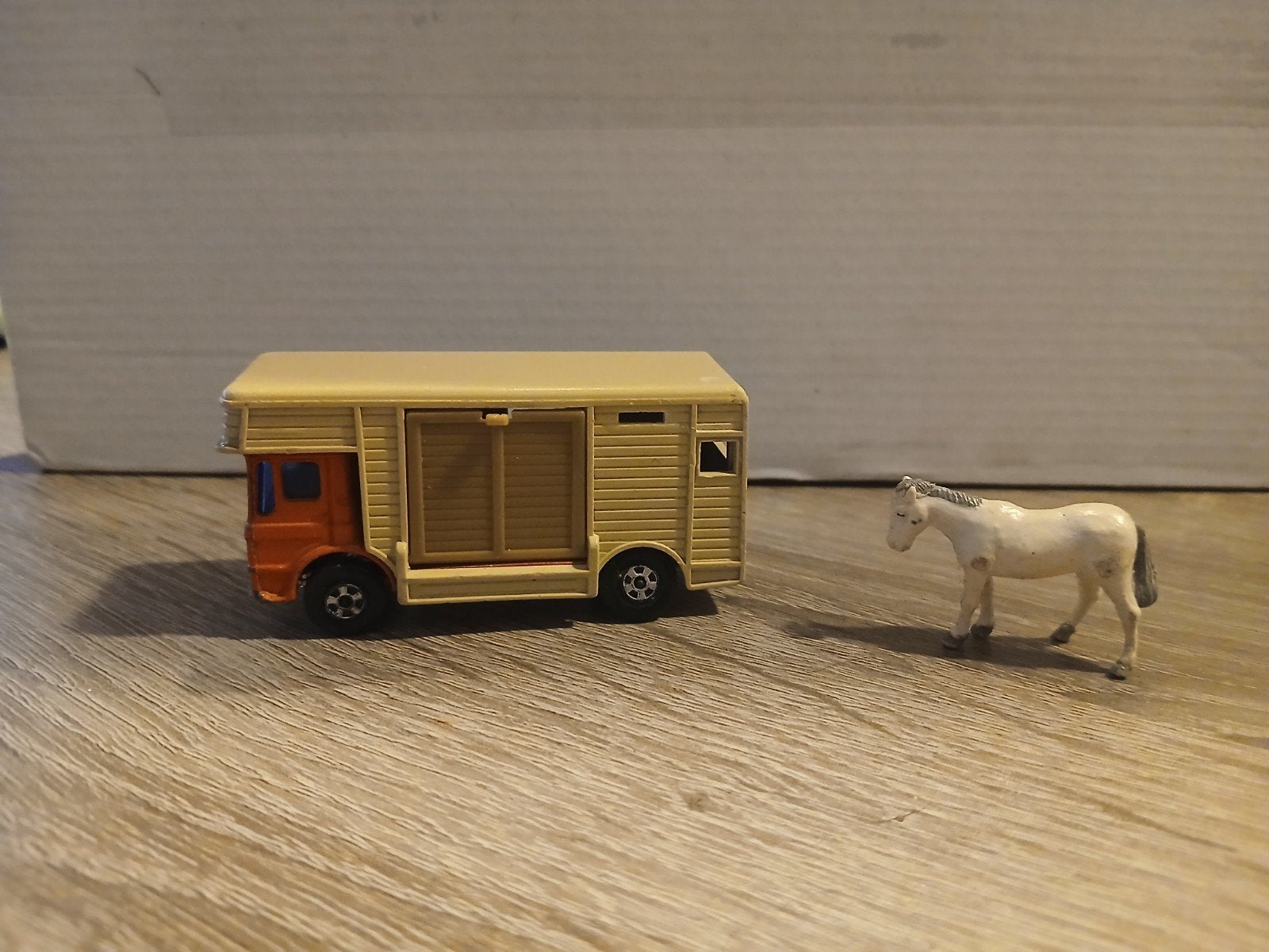vintage Matchbox No. 17 Horse Box lesley jaren 70, Ophalen of Verzenden, Auto