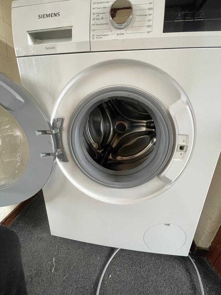 Siemens wasmachine iQ300, Witgoed en Apparatuur, Wasmachines, 6 tot 8 kg, Ophalen, 1200 tot 1600 toeren, Minder dan 85 cm