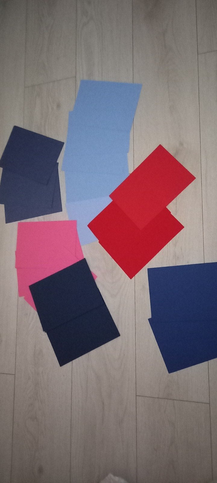 Knutselpapier in diverse kleuren, Nieuw, Meerkleurig, Ophalen of Verzenden, Papier of Karton