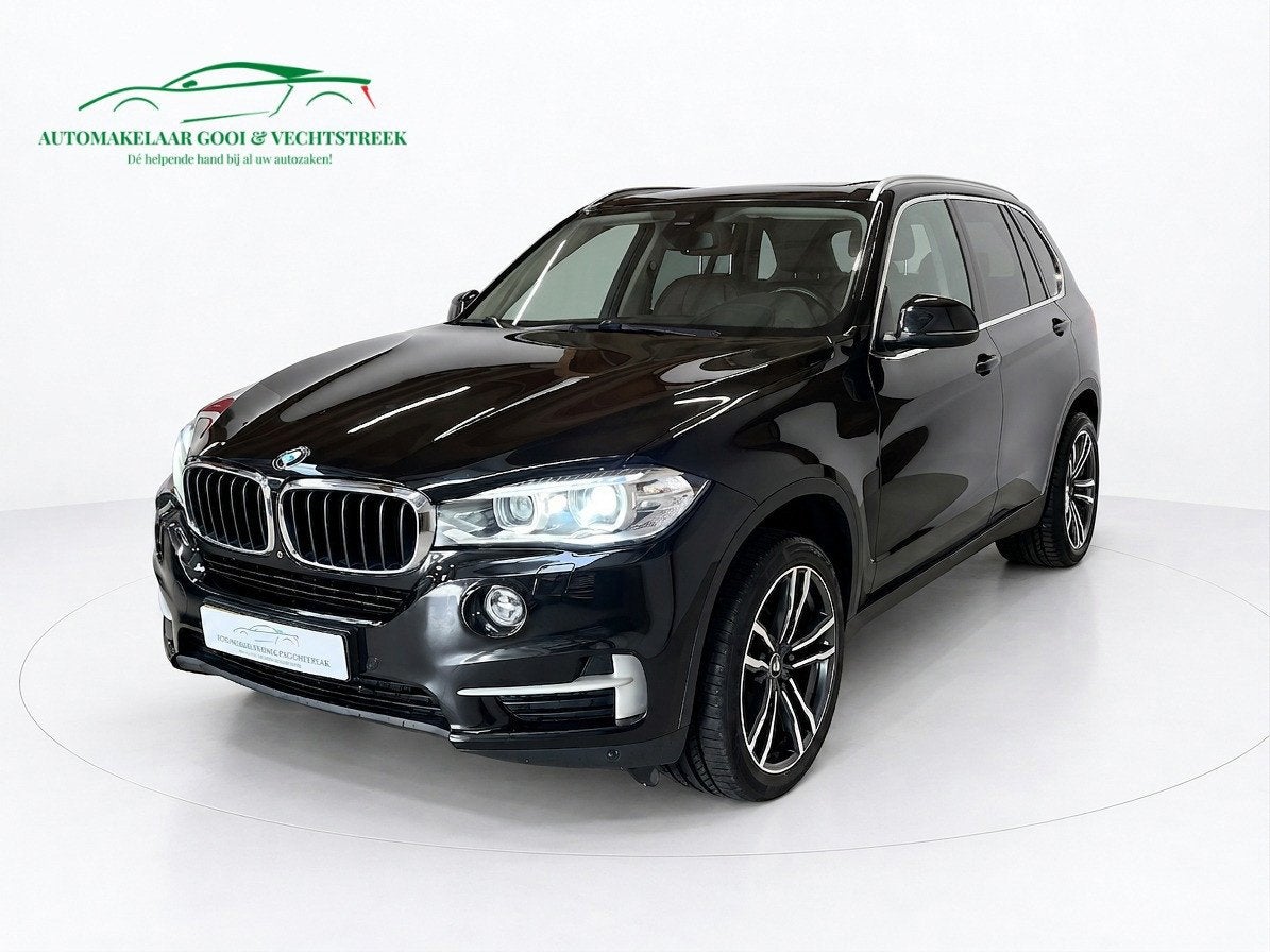 BMW X5 xDrive30d High Executive - EXPORT - Panorama - Trekha, Gebruikt, 2993 cc, 241 €/maand, 259 pk