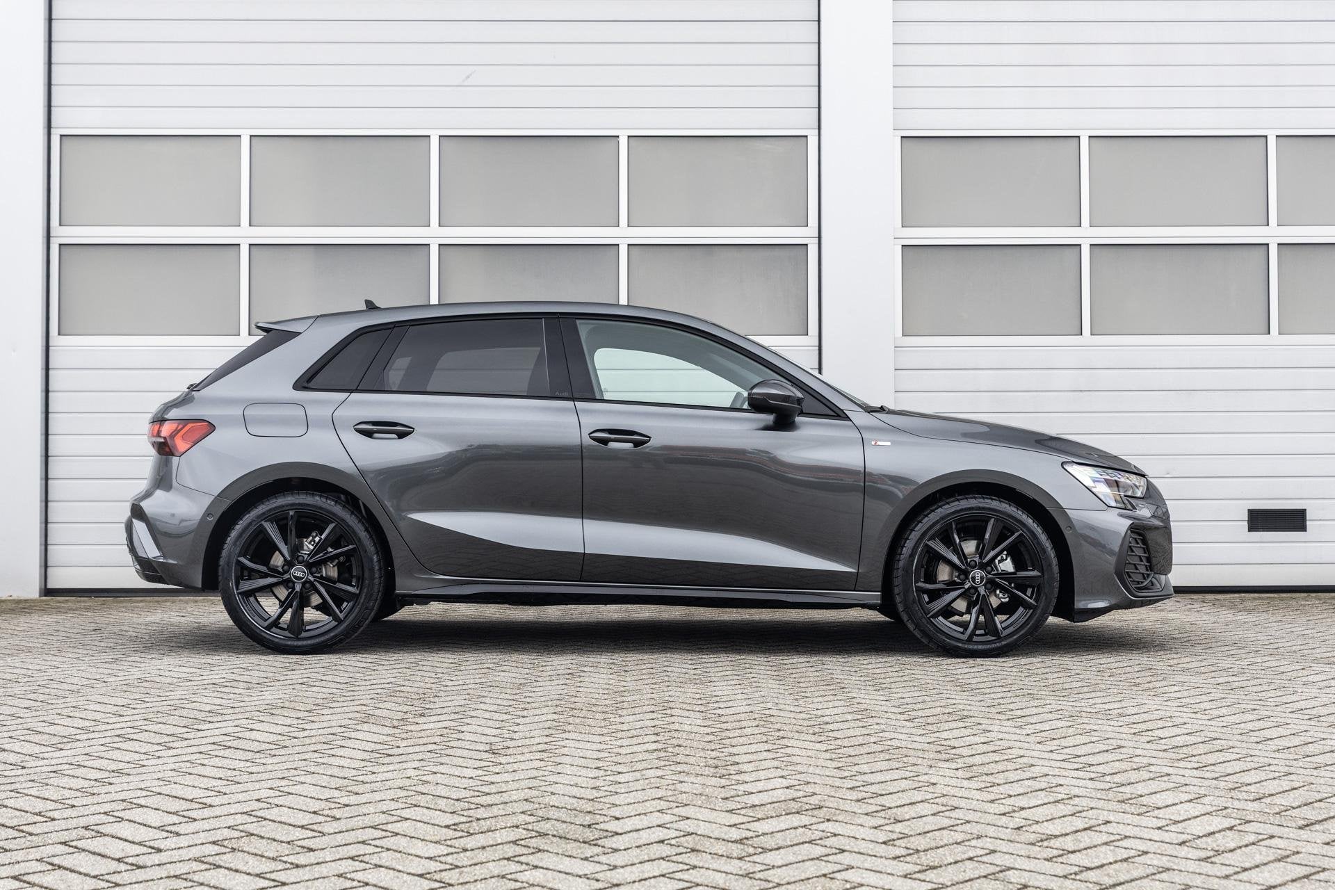 Audi A3 Sportback 30 TFSI 116pk S-tronic S edition | 18 inch, Auto's, 12 maanden, 1498 cc, Euro 6, 4 cilinders