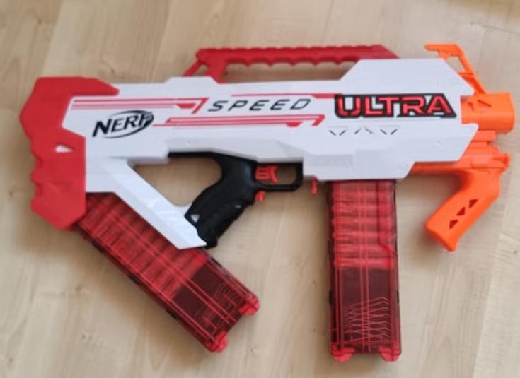 Nerf Ultra Speed praktisch nieuw, Kinderen en Baby's, Speelgoed | Buiten | Actiespeelgoed, Ophalen, Nieuw