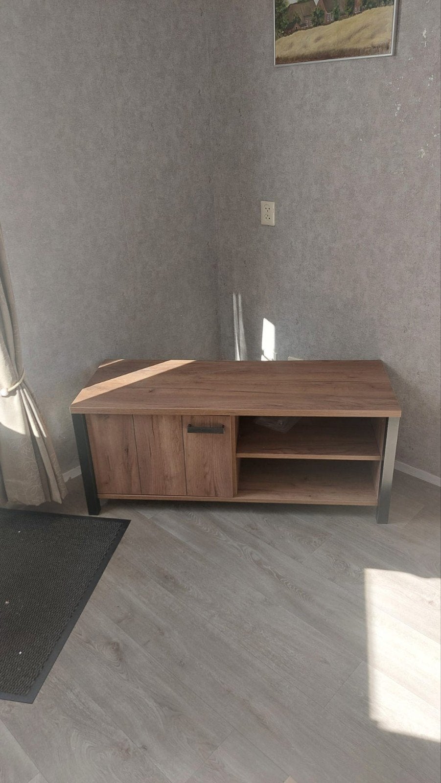 tv kast, Ophalen of Verzenden