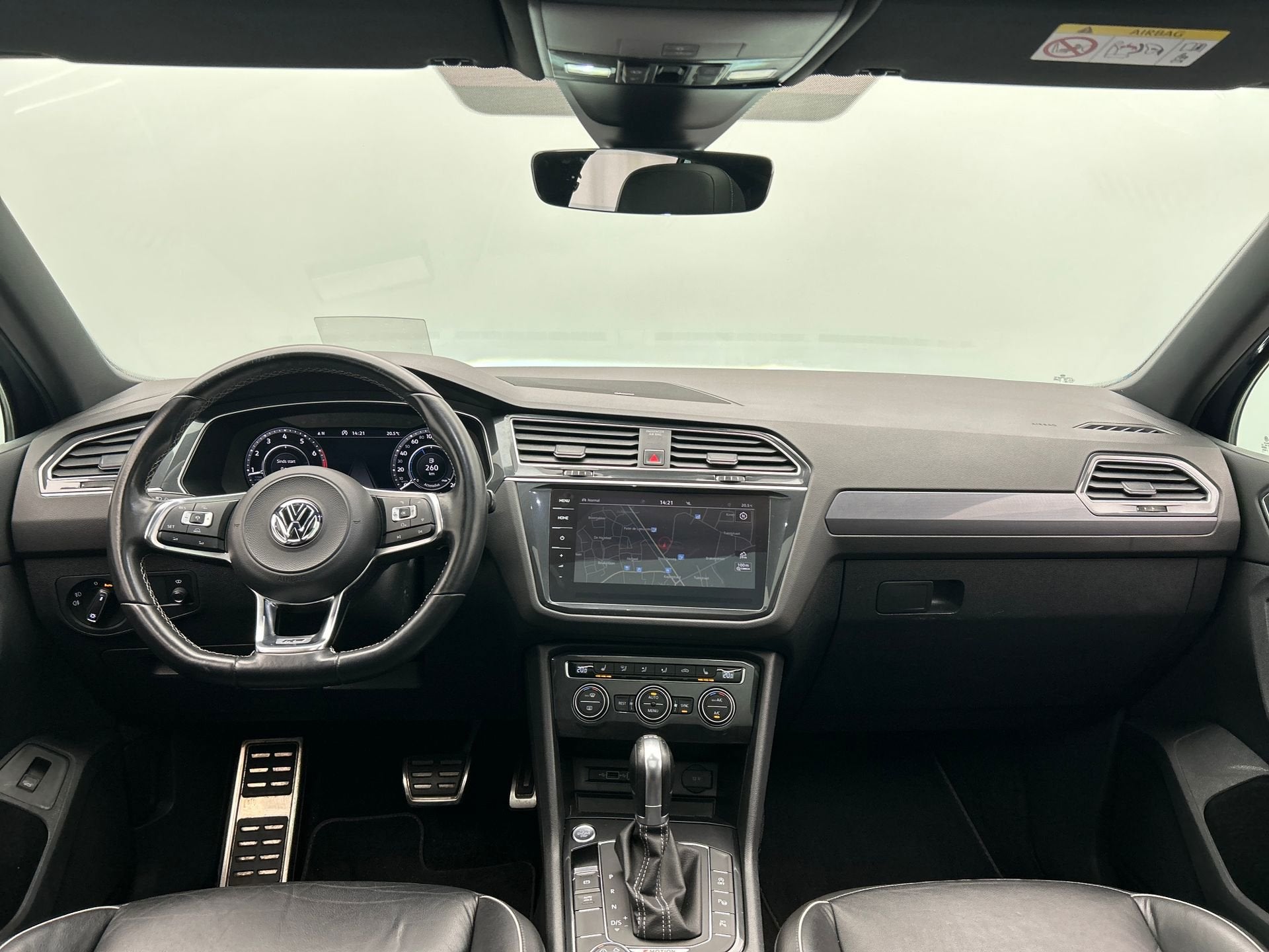 Volkswagen Tiguan 2.0 TSI 4Motion Highline R-Line | Pano/Dak, Auto's, Volkswagen, Gebruikt, 4 cilinders, 1984 cc, Blauw