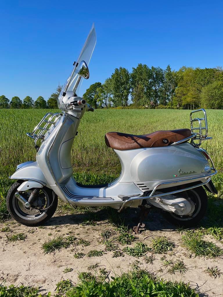 Vespa LX50 2T 2009 - Goed onderhouden, extra’s, Ophalen, Gebruikt, Benzine, Vespa