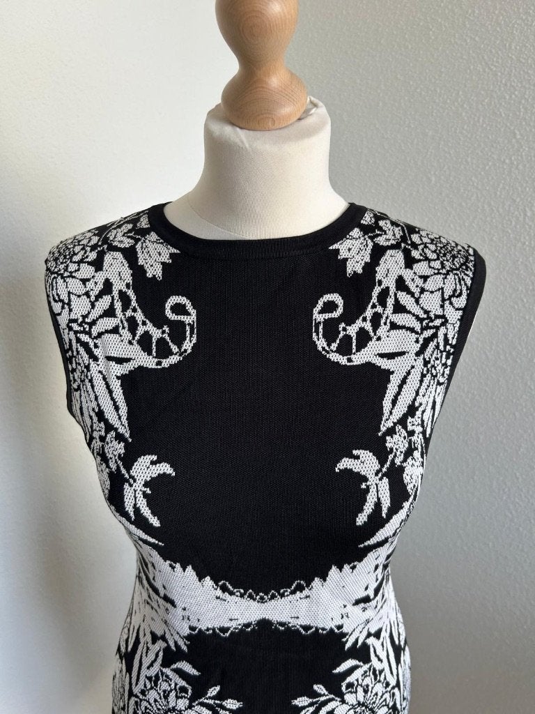 Karen Millen maat 3 L barok jurk 370, Kleding | Dames, Karen Millen, Karen Millen, Zwart, Maat 42/44 (L)