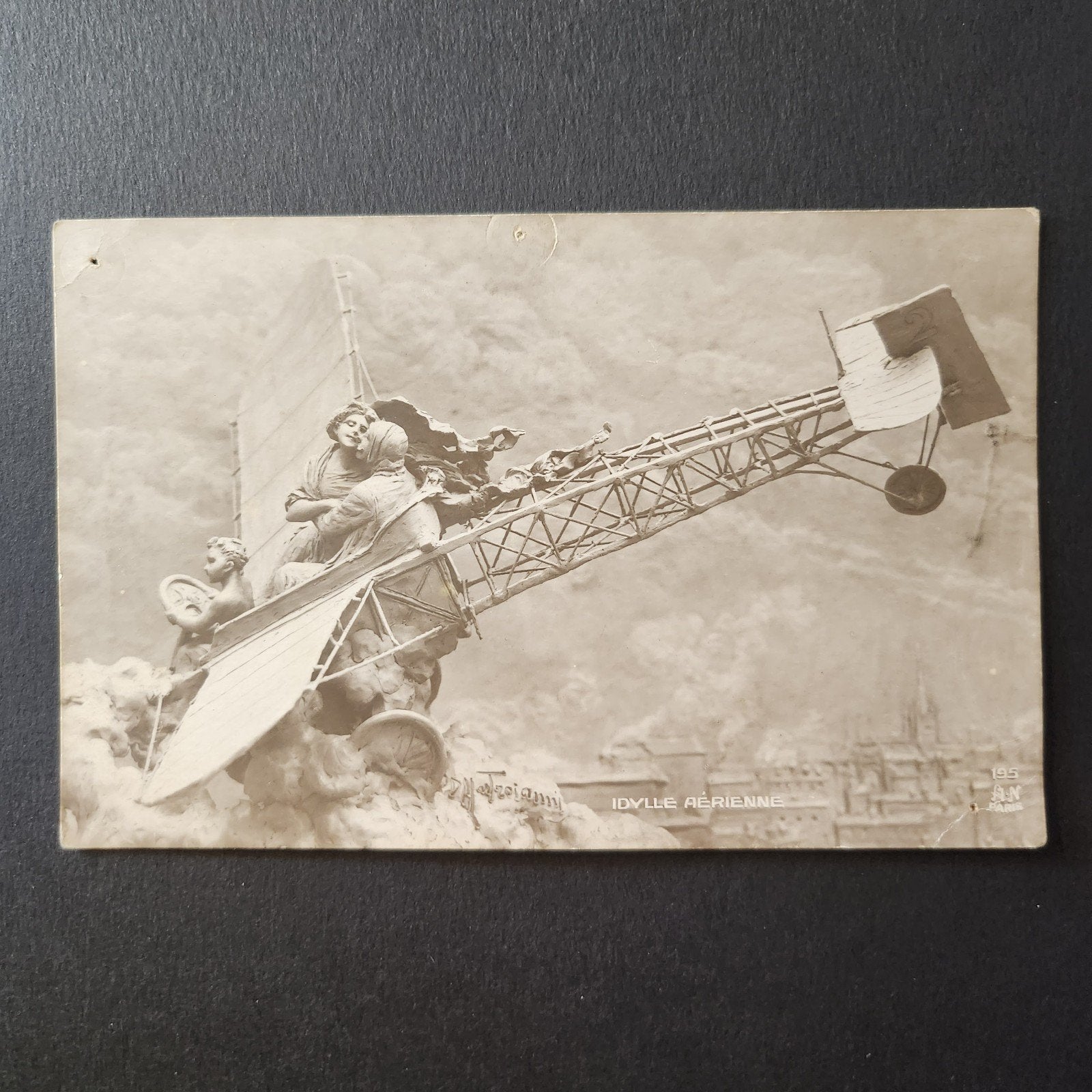 1914 WO1 Ansichtkaart 'Idylle Aerienne', Verzamelen, Verzenden, Voor 1920, Gelopen, Voertuig