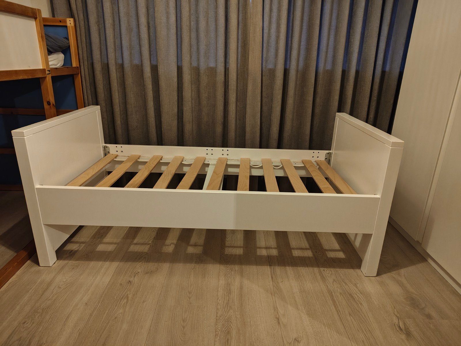 Bopita kleuterbed 70x140 cm met uitvalbeveiliging, Gebruikt, 70 tot 85 cm, 140 tot 160 cm, Ophalen