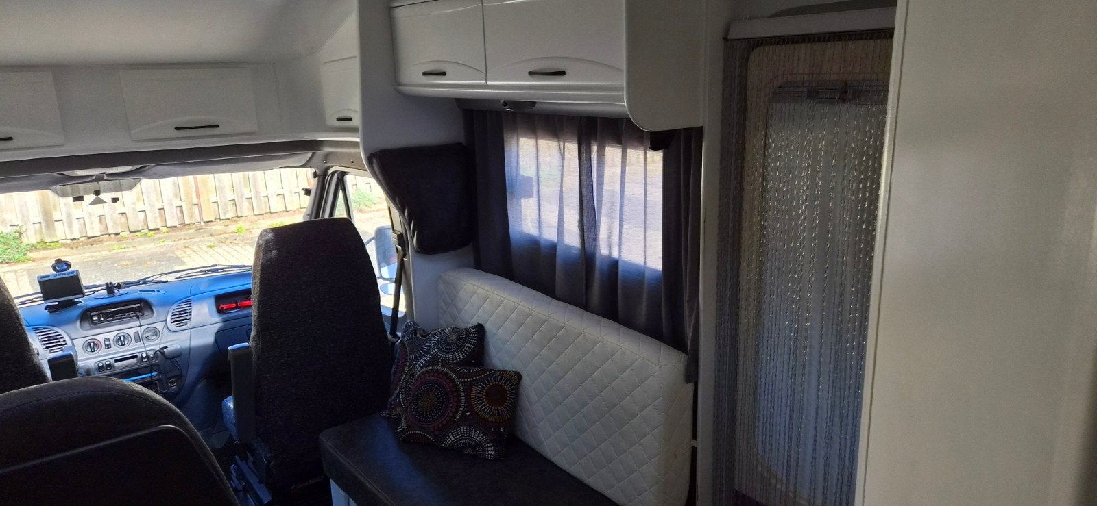 Foto 8 van Adriatik  Stargo 670 SP 2.7 CDI Mercedes 316 | 2005