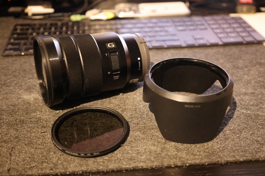 Sony E PZ 18-105mm F4 G OSS SELP18105G + zonnekap + CPL, Audio, Tv en Foto, Sony E-mount, Gebruikt, Sony, 18 mm