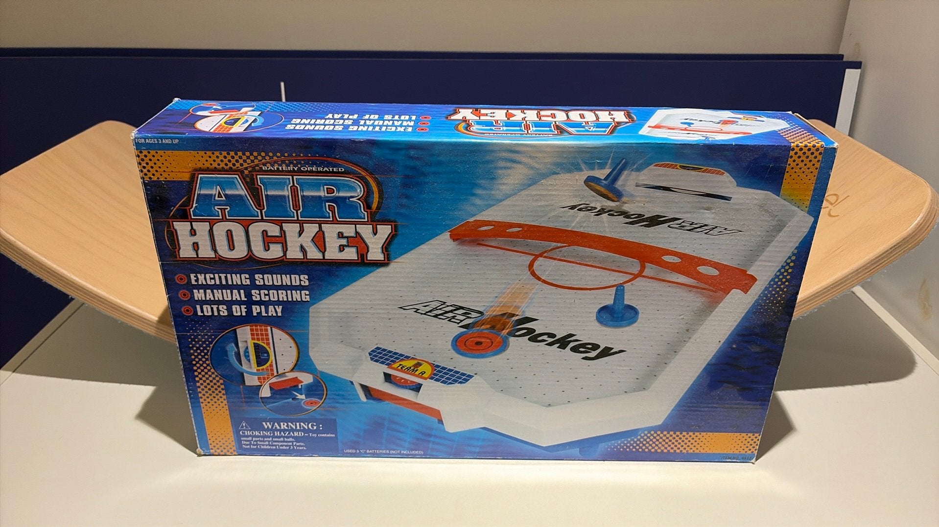 Kleine airhockey tafel werking onbekend., Kinderen en Baby's, Speelgoed | Speeltafels, Ophalen of Verzenden, Gebruikt