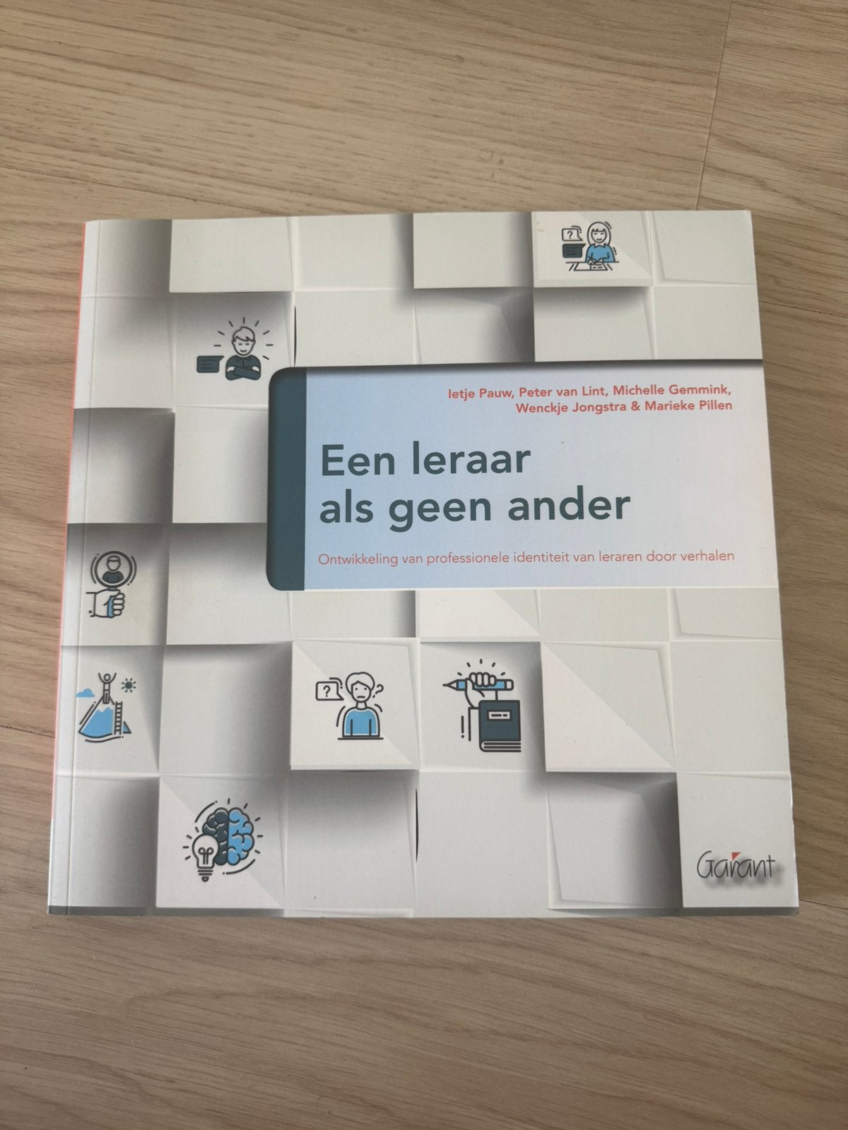 Een leraar als geen ander, Verzenden, Alpha, Nieuw, HBO