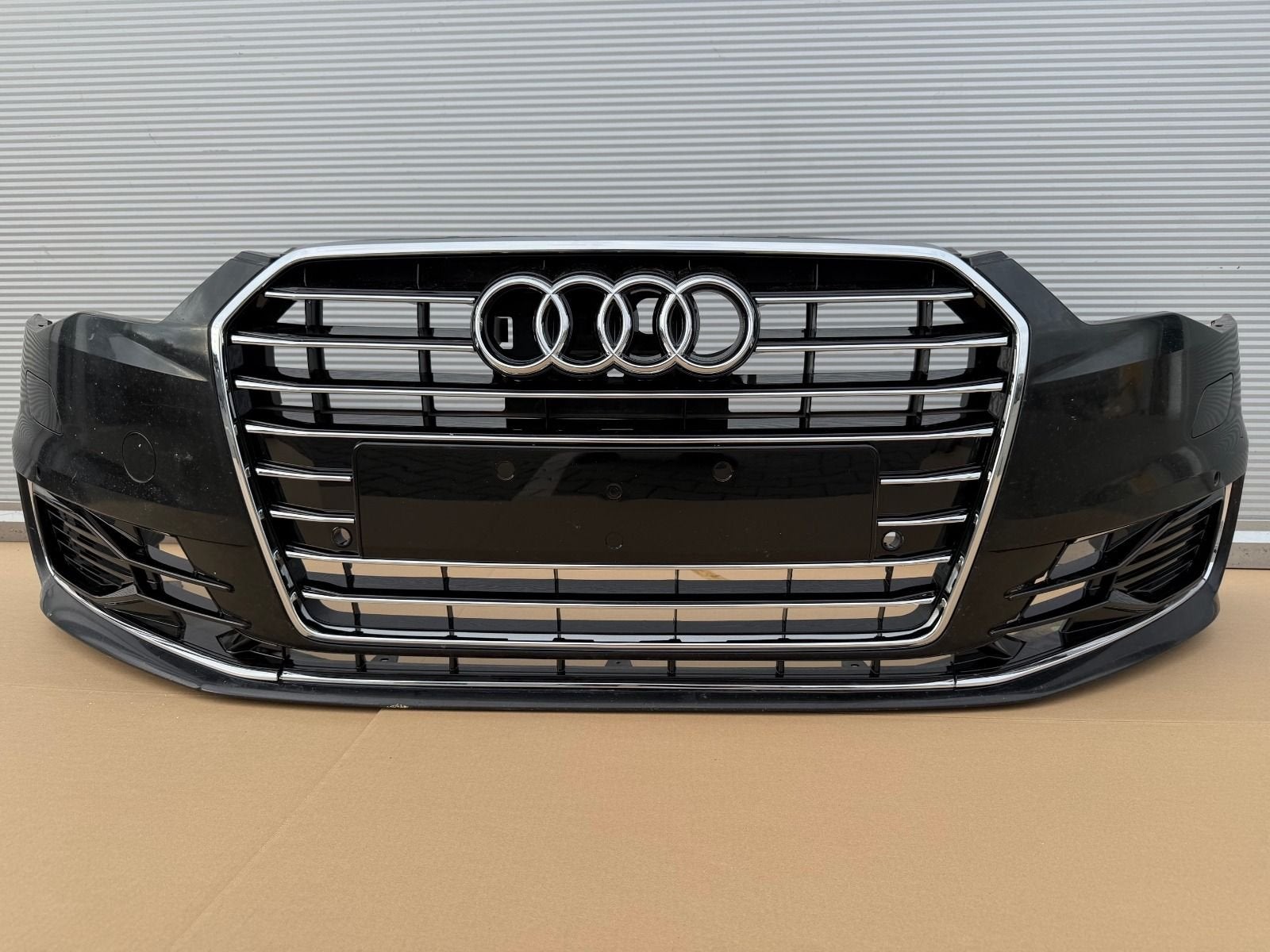 Voorbumper Audi A6 C7 4G Facelift 4xPDC KLS 4G0807437AA 2014, Gebruikt, -, Voor, Ophalen of Verzenden