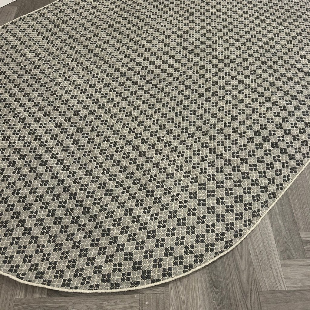 Leolux Pode Mackay Liath Vloerkleed - 200x300cm, Huis en Inrichting, Stoffering | Tapijten en Kleden, Leolux, Leolux, 200 cm of meer