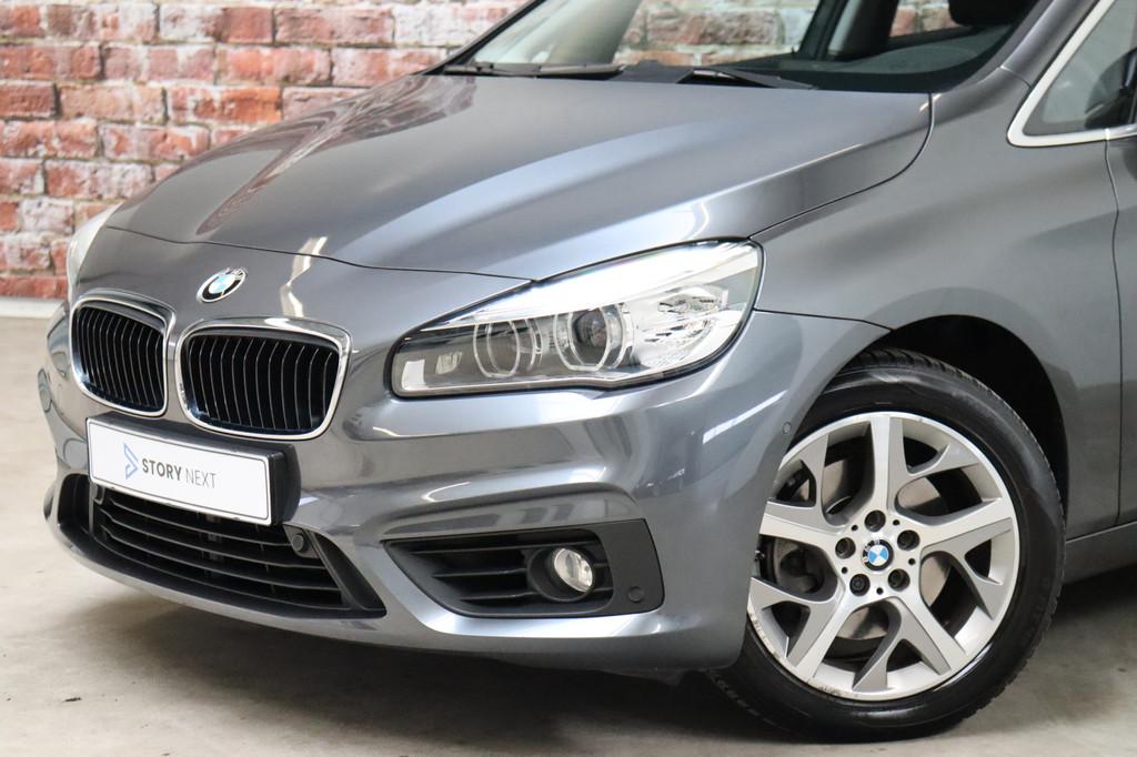 BMW 2 Serie Active Tourer 218i Executive Automaat / Trekhaak, Gebruikt, Euro 6, Origineel Nederlands, Bedrijf