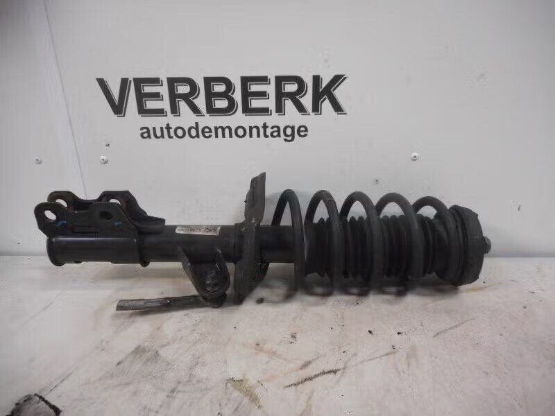 VEERPOOT LINKS VOOR Opel Mokka / Mokka X (gm95353836ackr), Bahnhofsplatz 65423 Rüsselsheim am Main, DE, Gebruikt, Opel, Opel Automobile GmbH