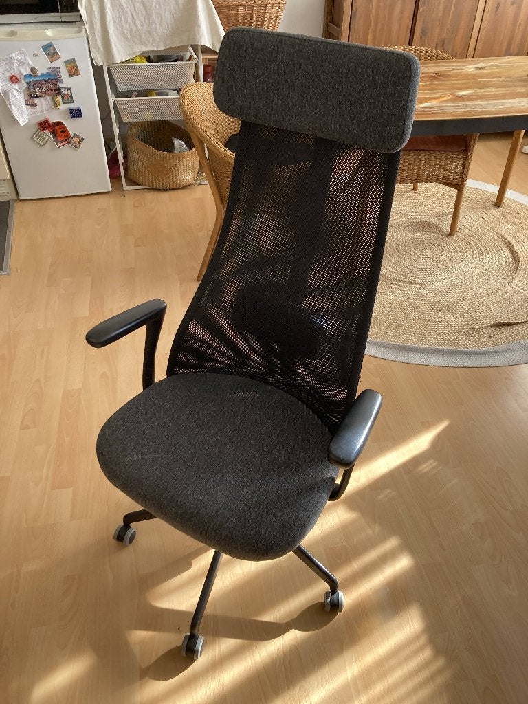 IKEA JÄRVFJÄLLET desk chair, Ophalen, Gebruikt, Zwart, Bureaustoel