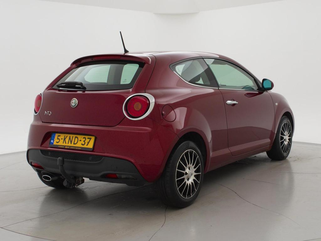 Alfa Romeo MiTo 1.3 JTDm DISTINCTIVE + LEDER | TREKHAAK, Voorwielaandrijving, Euro 5, Stof, Gebruikt