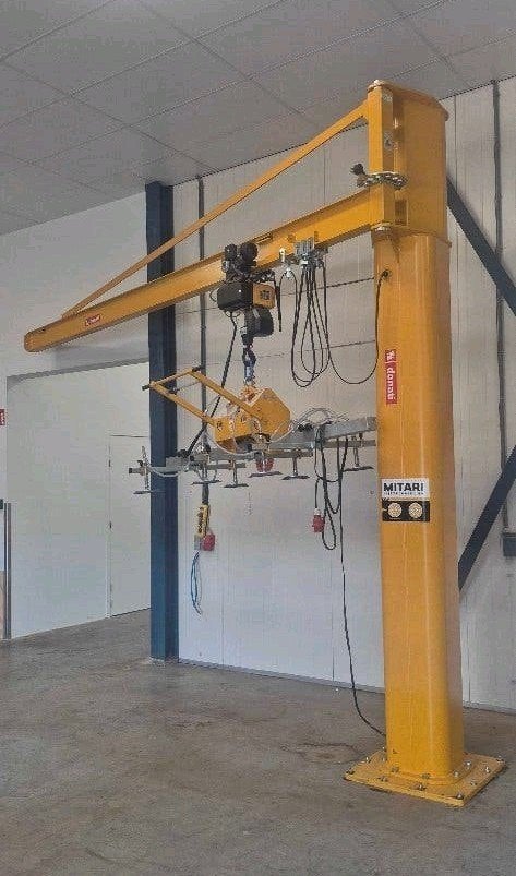 Kolomzwenkkraan 500/600 kg met elektrische vacuümheffer, Ophalen, Zo goed als nieuw, Elektrisch