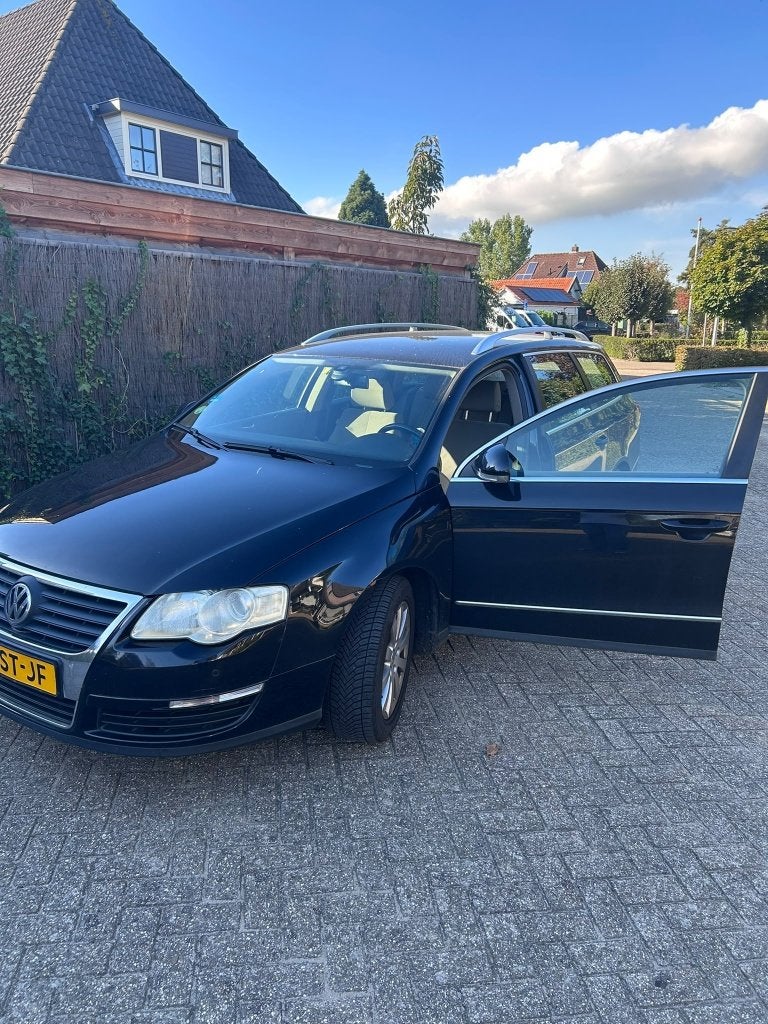 Volkswagen Passat 2.0 FSI 110KW Variant 2006 Zwart, Auto's, Voorwielaandrijving, Stof, 4 cilinders, Zwart