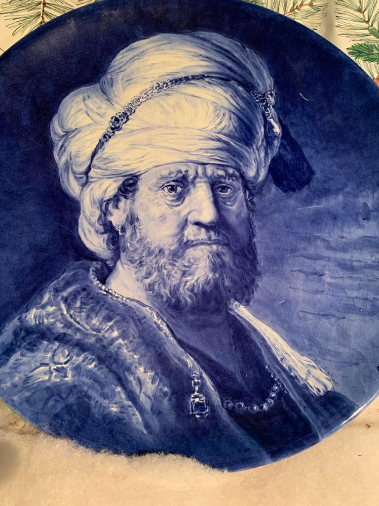 Antieke Delfts Blauw sierbord met portret van Rembrandt, Ophalen of Verzenden