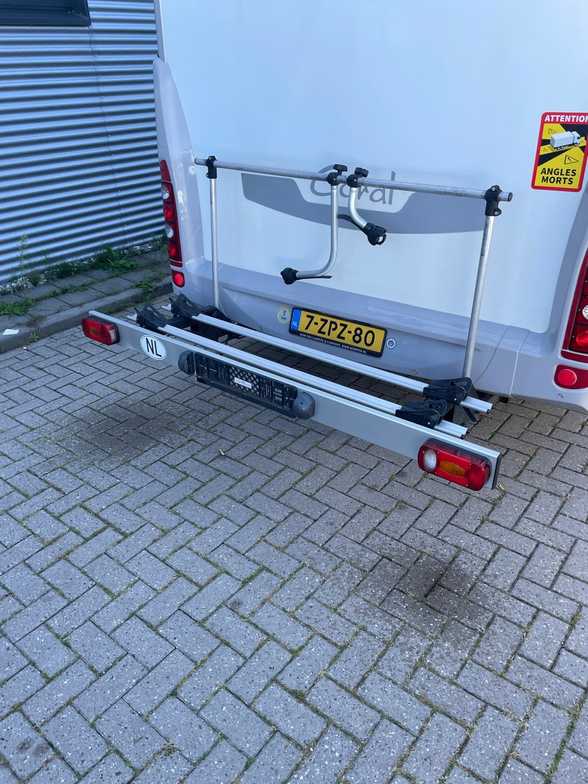 Fietsendrager voor camper - bevestigen aan chassis., Ophalen, Gebruikt