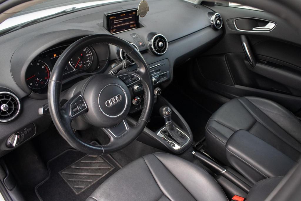 Audi A1 Sportback 1.0 TFSI PANO PARKEERSENSOR CRUISE CONTROL, 95 pk, Met garantie (alle), Leder, Bedrijf