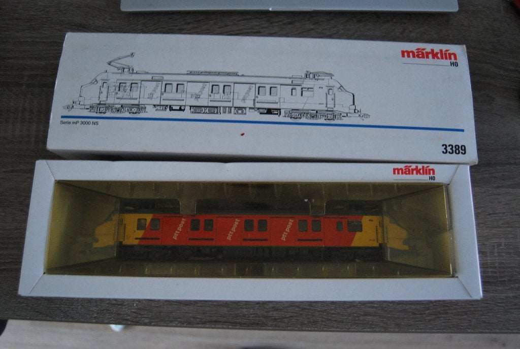 Märklin 3389 Motorpost digitaal - NS PTT Post, Hobby en Vrije tijd, Wisselstroom, Locomotief, Ophalen of Verzenden, Märklin