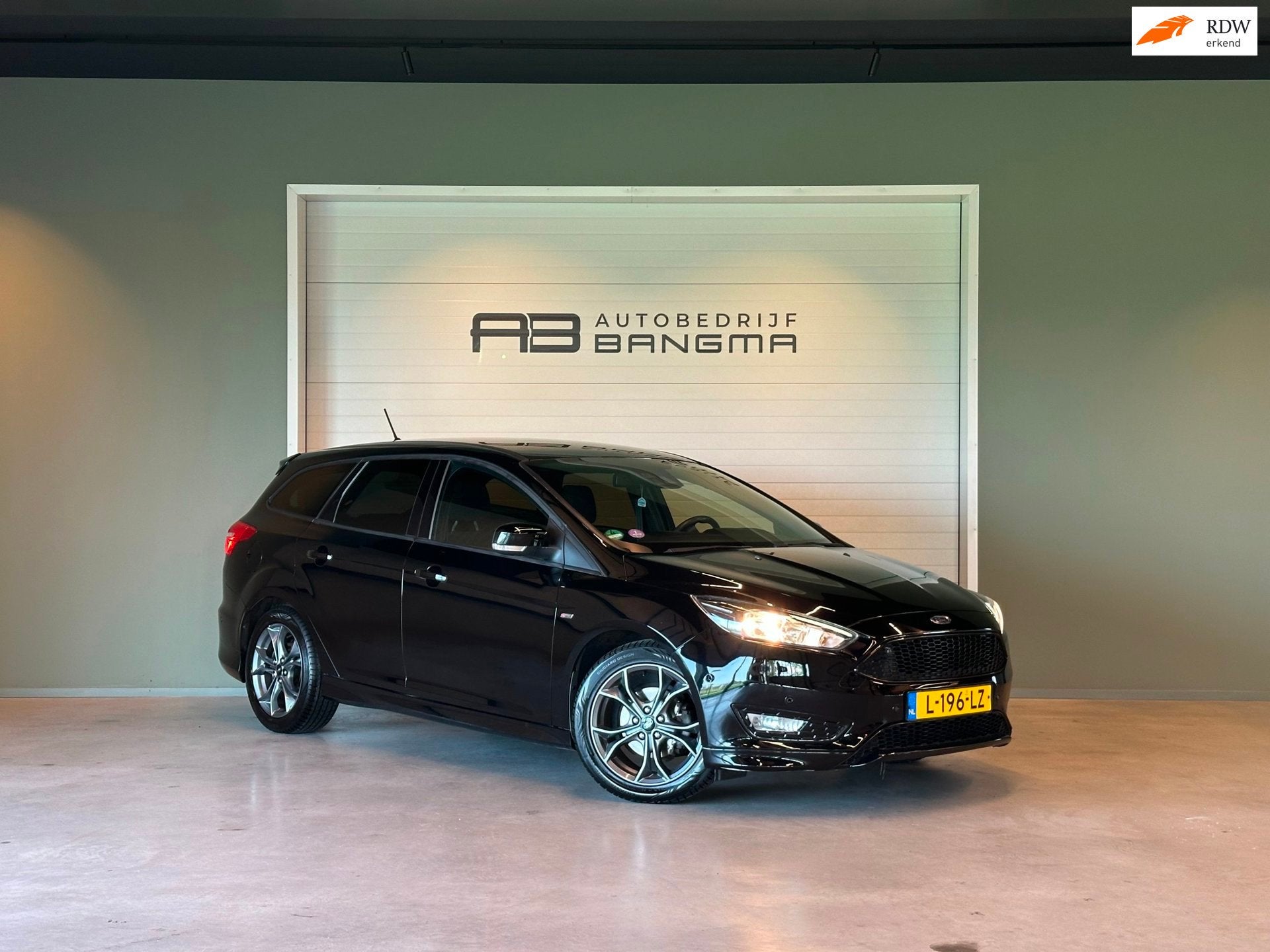 Ford Focus Wagon 1.0 EcoBoost ST-LINE-uitv|CLIMA AIRCO|NAVIG, Auto's, Dealer onderhouden, Stof, Gebruikt, Met garantie (alle)