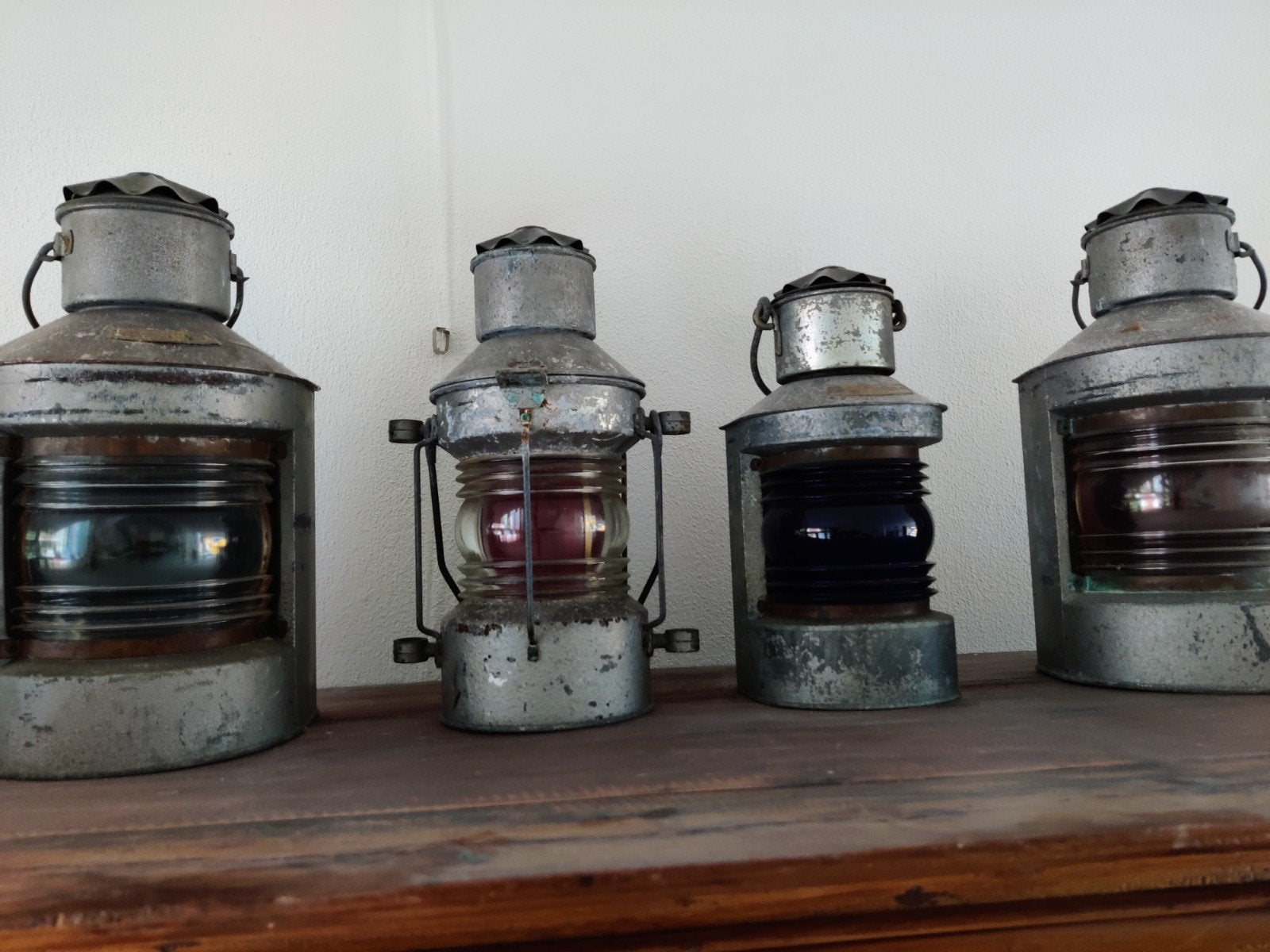 4 Antieke Scheepslantaarns - Stuurboord, Bakboord, Heklicht, Ophalen