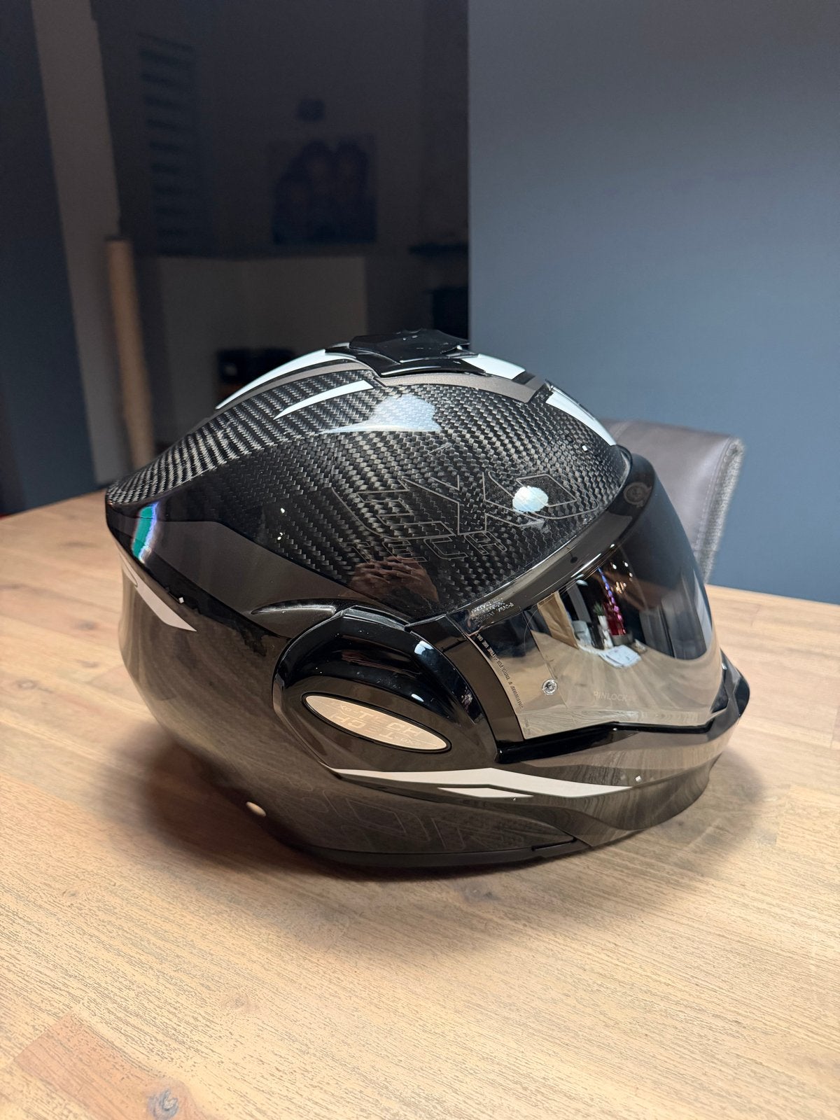 Scorpion Exo-Tech Systeemhelm Carbon - Zo goed als nieuw, Ophalen, Tweedehands, Systeemhelm, Overige merken
