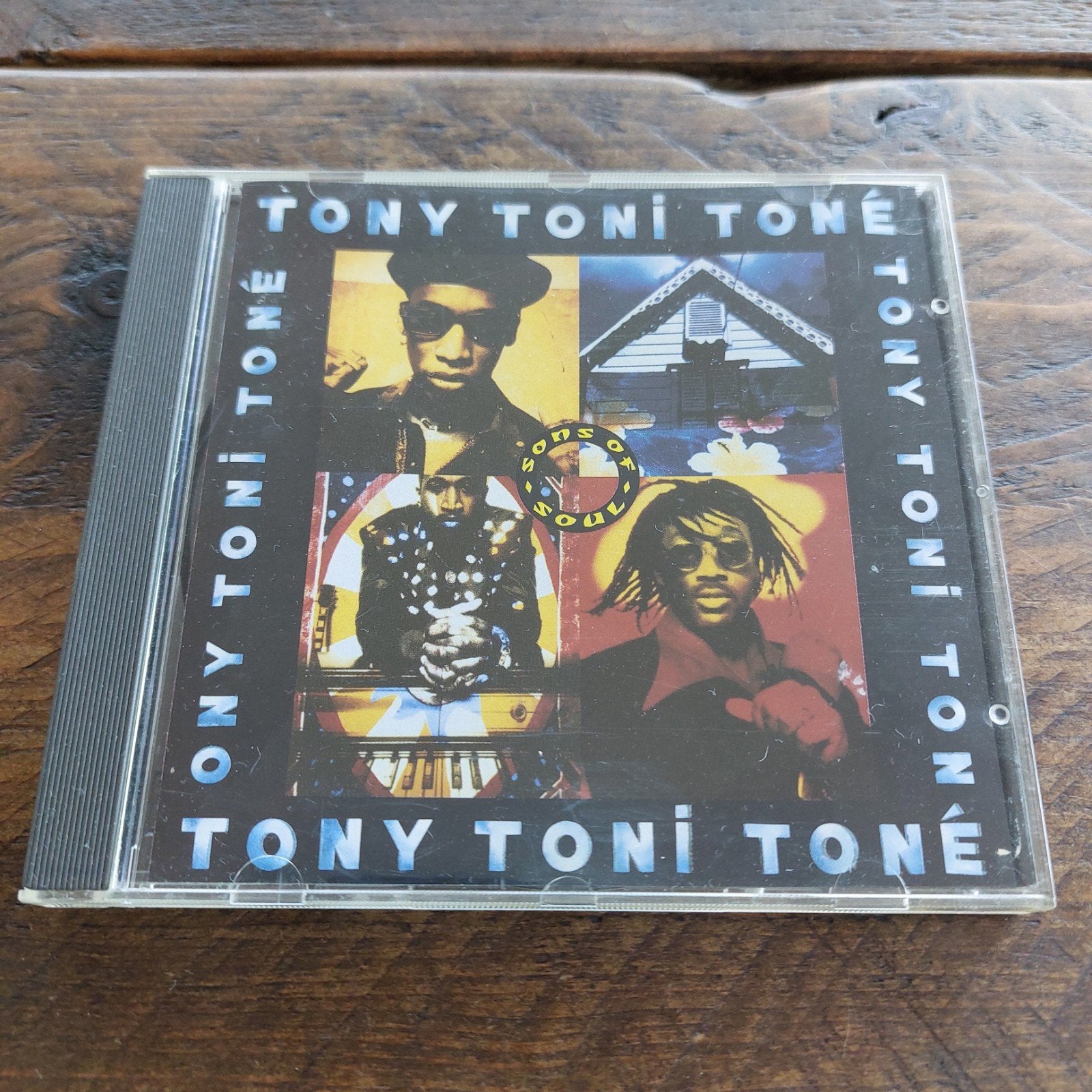 CD Toni! Tony! Toné!: Sons Of Soul, Cd's en Dvd's, Cd's | R&B en Soul, Ophalen of Verzenden, Zo goed als nieuw, Funk, Album