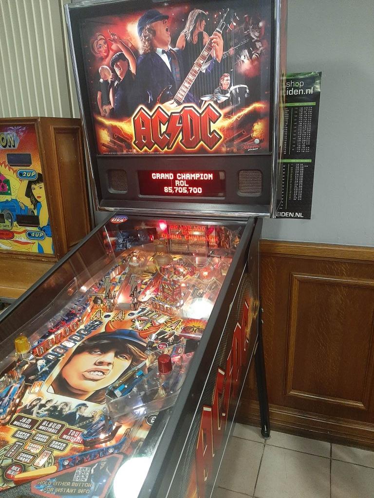 Flippers te koop., Verzamelen, Automaten | Flipperkasten, Ophalen, Gebruikt, Stern, Dot-matrix