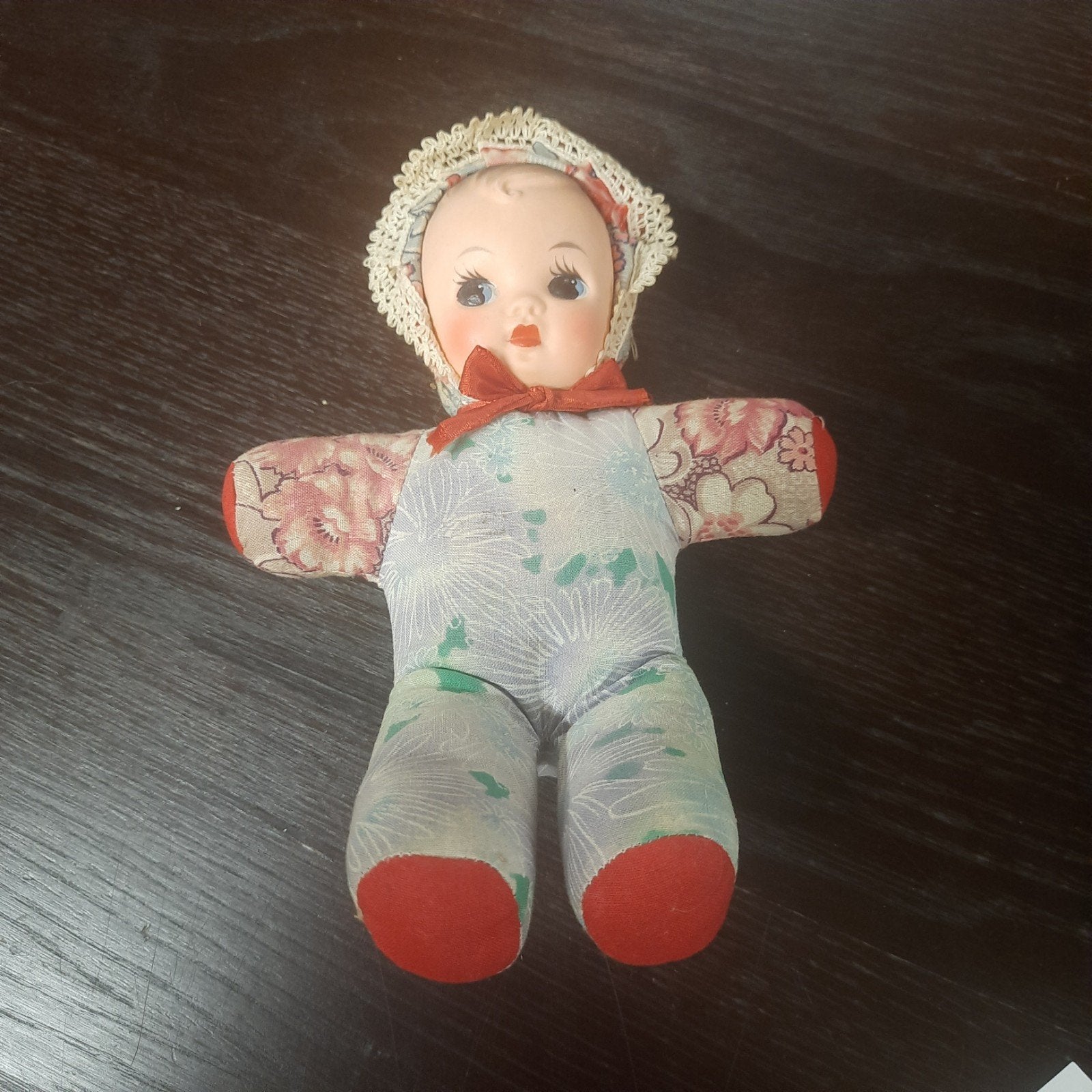 Vintage Bella Pouet popje met geluid, Ophalen of Verzenden, Gebruikt, Babypop