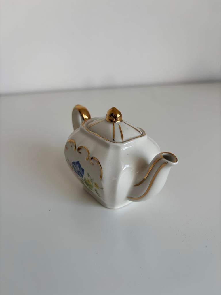 Miniatuur theepotje van Sadler met bloemendecoratie, Ophalen of Verzenden