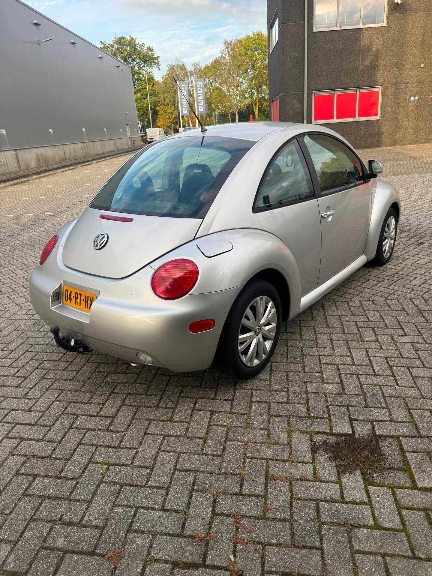 Volkswagen New Beetle 2.0 Highline, Auto's, Voorwielaandrijving, Stof, Beetle (Kever), 4 cilinders