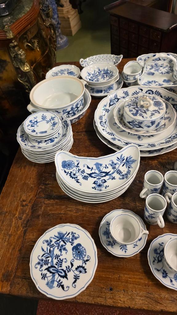+/- 200 delig Blue Danube Japan servies, Antiek en Kunst, Antiek | Servies compleet, Ophalen