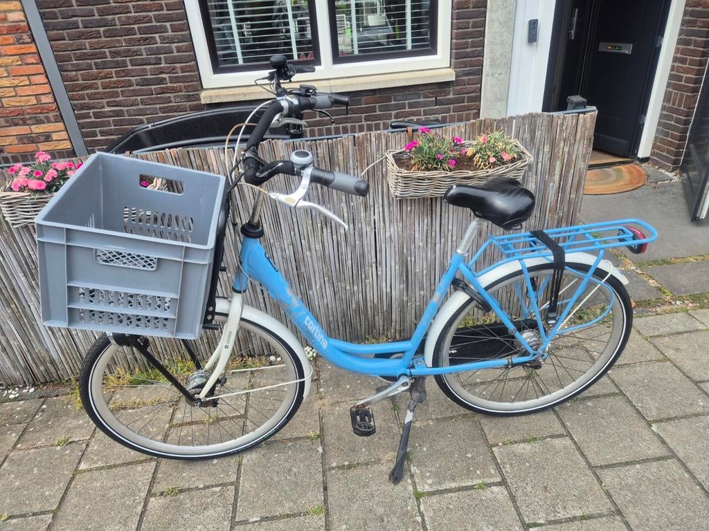 Blauwe Cortina fiets 28 inch met krat, Fietsen en Brommers, Ophalen, Gebruikt, Overige merken, Versnellingen