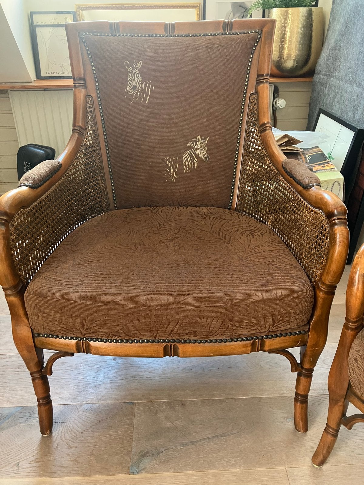 Koloniale bergère wing chair met rotan en zebraprint, Antiek en Kunst, Ophalen