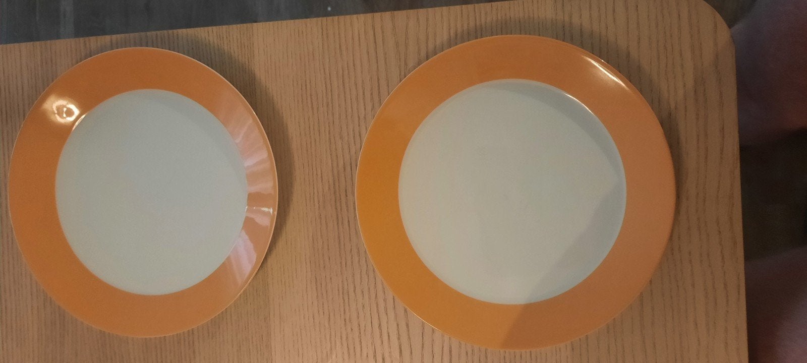 Arzberg tric orange ontbijtbordjes, Gebruikt, Ophalen of Verzenden, Bord(en), Overige stijlen