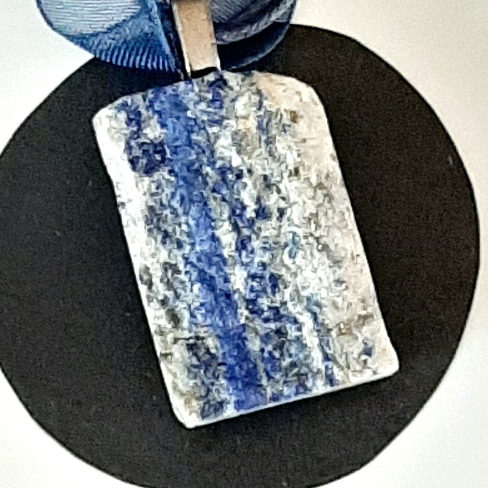 Edelsteen Ruwe Lapis Lazuli hanger, Blauw, Nieuw, Ophalen of Verzenden, Steen of Mineraal