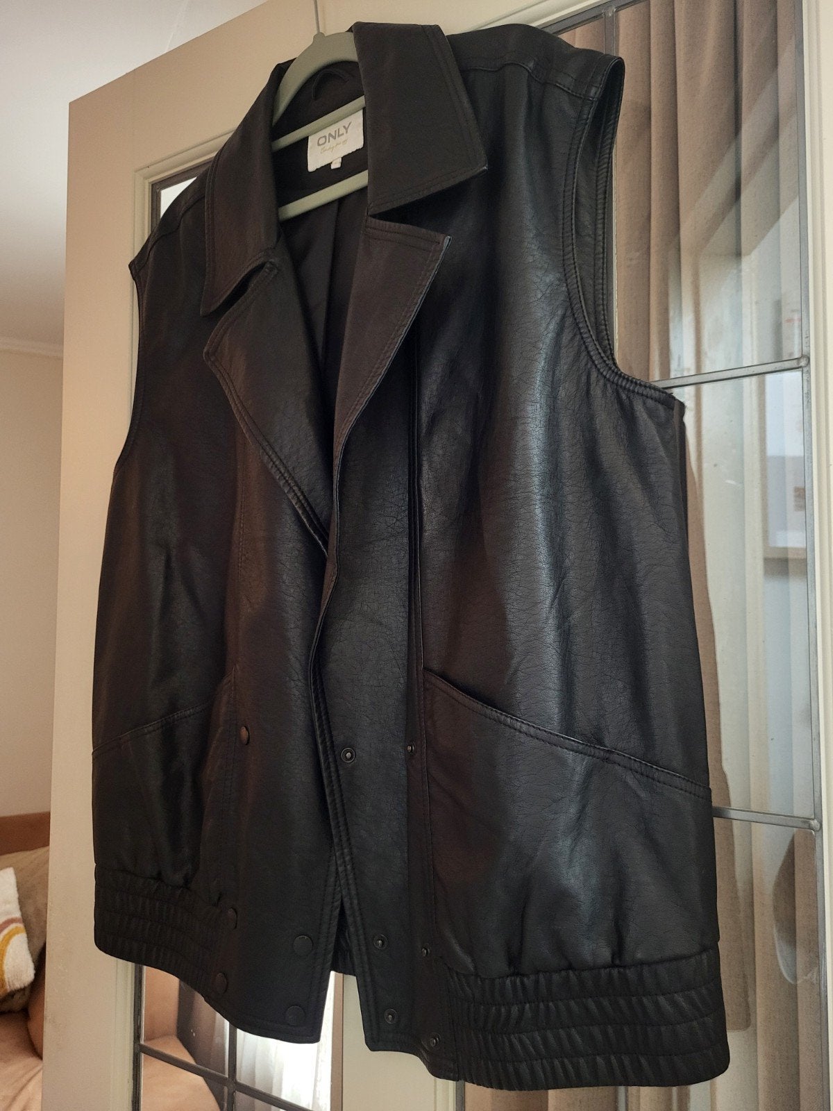 ONLY Damesjas / bodywarmer / Gilet - Maat S [Kleur zwart], Ophalen, Zo goed als nieuw