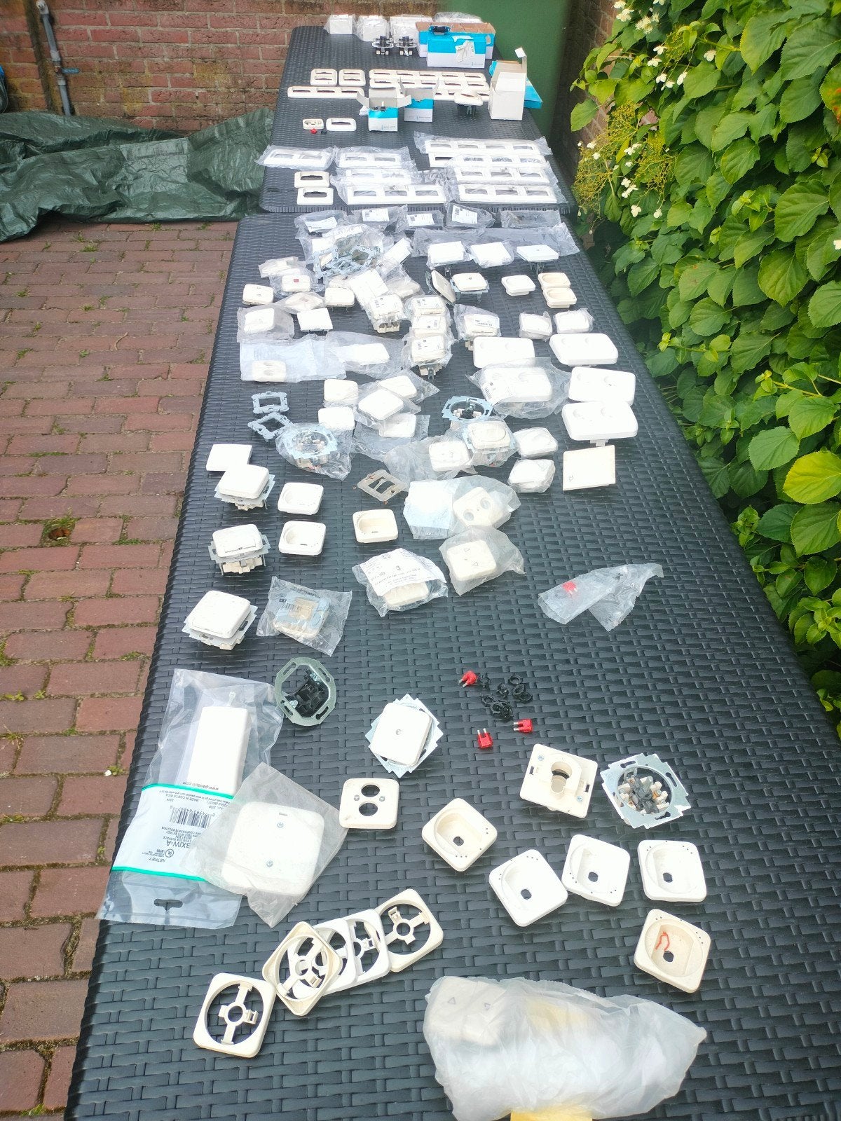 Grote partij Busch en jeager schakelmateriaal., Doe-het-zelf en Verbouw, Ophalen of Verzenden, Zo goed als nieuw, Schakelaar