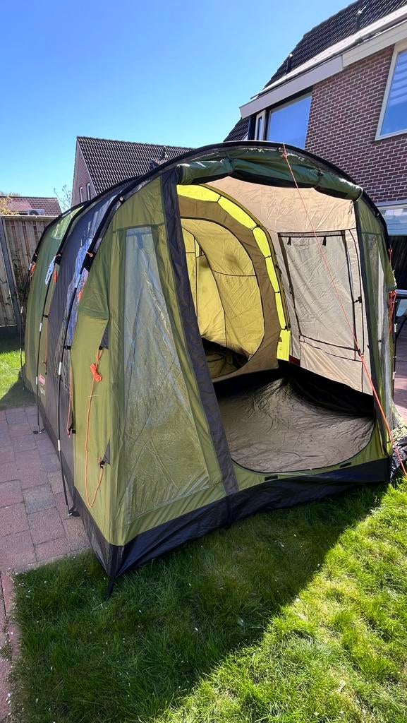 Coleman Cook 4 tunneltent, Ophalen of Verzenden, Zo goed als nieuw, Tot en met 4